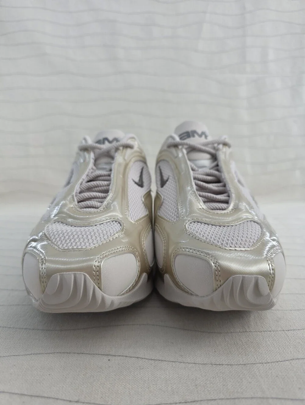 Nike Womens Air Max Muse 'Desert Sand' Sneakers Shoes FV1920-005 Size 9 NEW